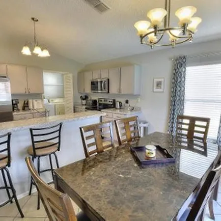 Bailey'S Brave Base Villa